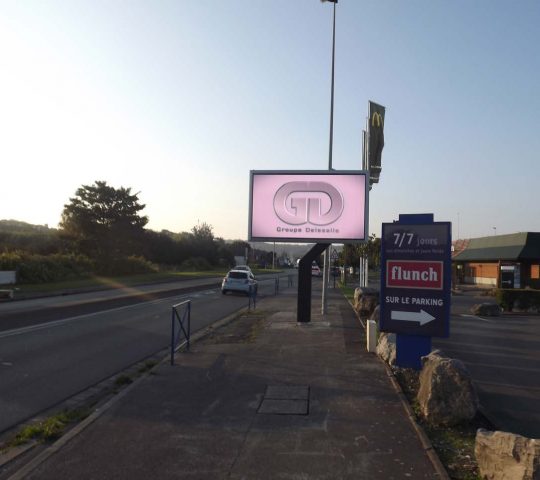 Boulevard Industriel – (MAC DONALD’S), Outreau
