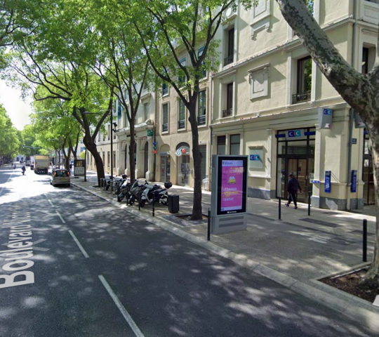Boulevard Victor Hugo (Angle Pl. Questel), Nîmes