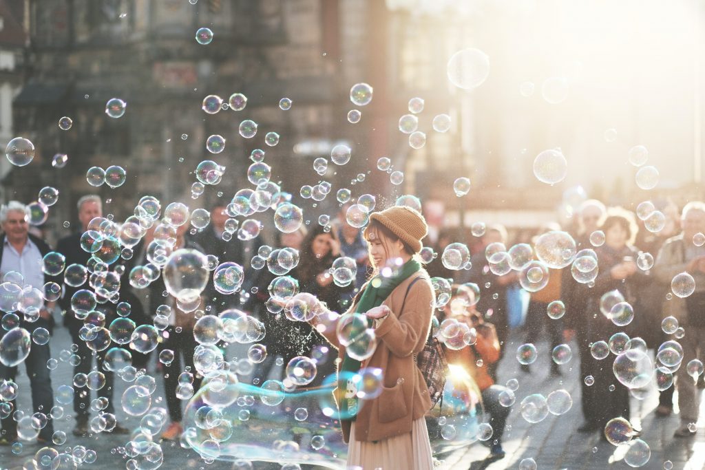 alex alvarez 63YVMrL2d6g unsplash